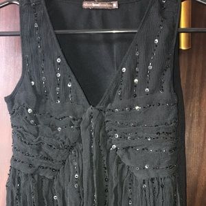 Hazel black v neck sequin top